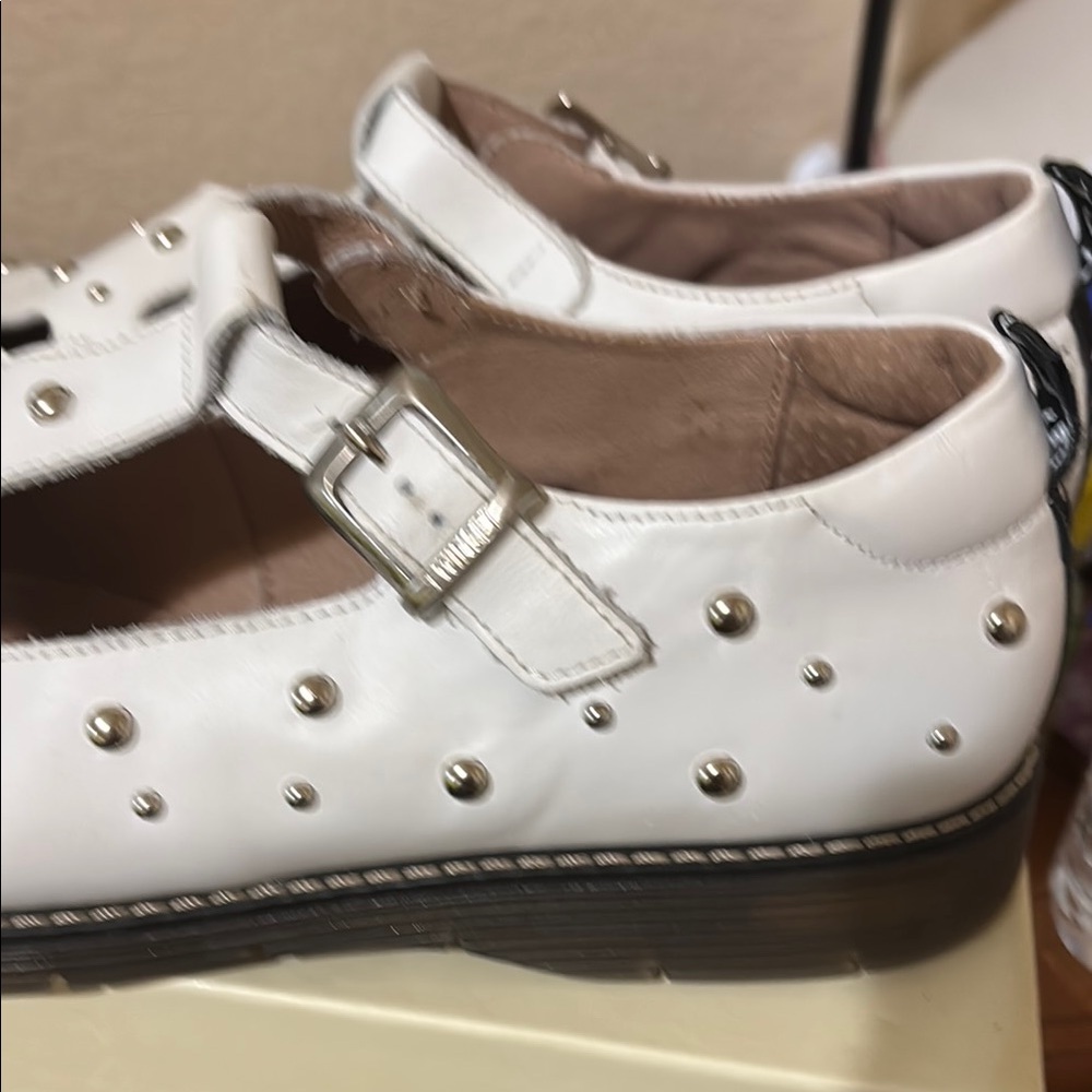 Twin-Set White Dress Shoes Elegant Design - Picture 7 of 11